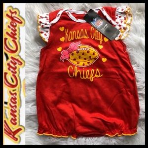 NWT 🏆KC Chiefs “Swifties” Onsie